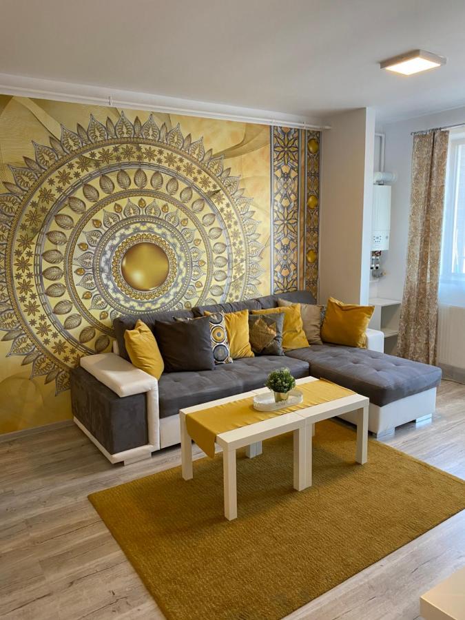 Harmony Apartment Сіная Екстер'єр фото