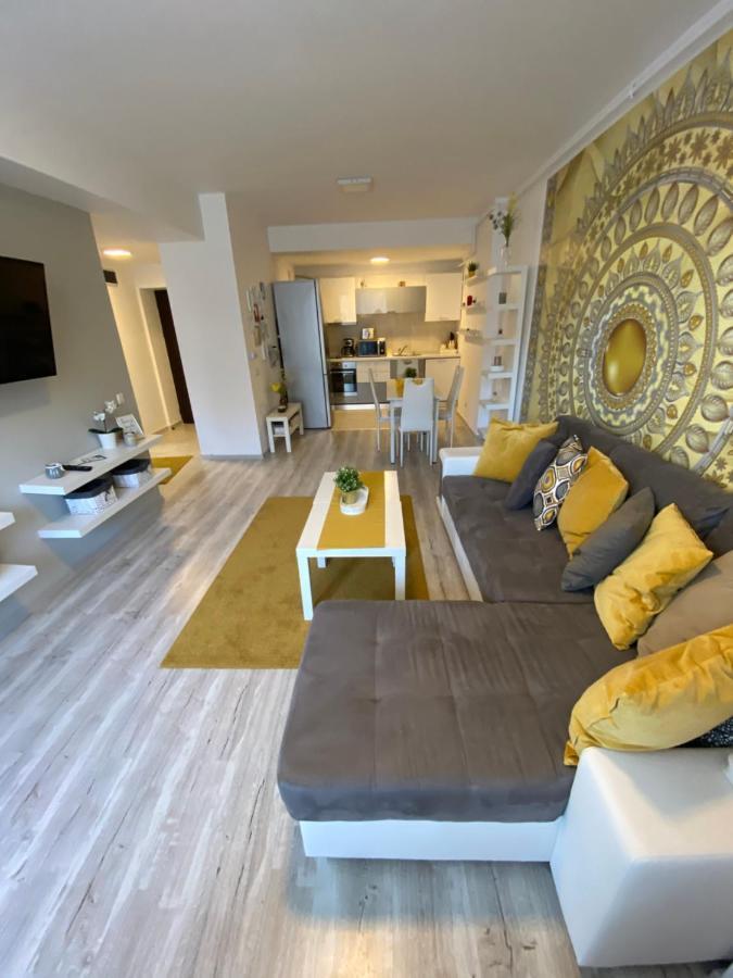 Harmony Apartment Сіная Екстер'єр фото